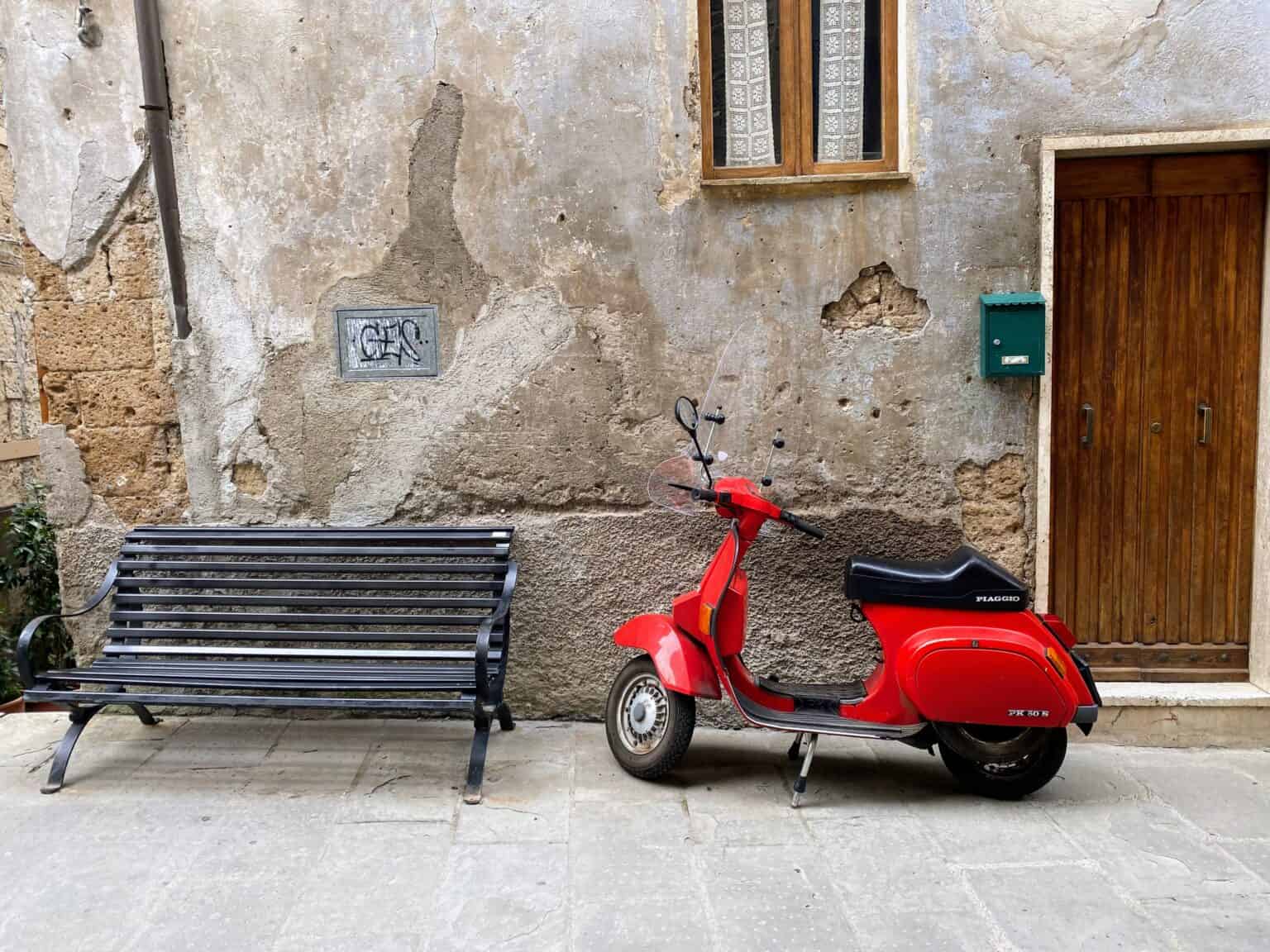 TUSCANY WITHOUT A CAR Transport Options Where To Stay The Tuscan Mom tuscany-without-a-car-transport-options-where-to-stay-the-tuscan-mom